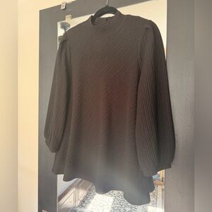 Black Ribbed elbow Sleeve Top